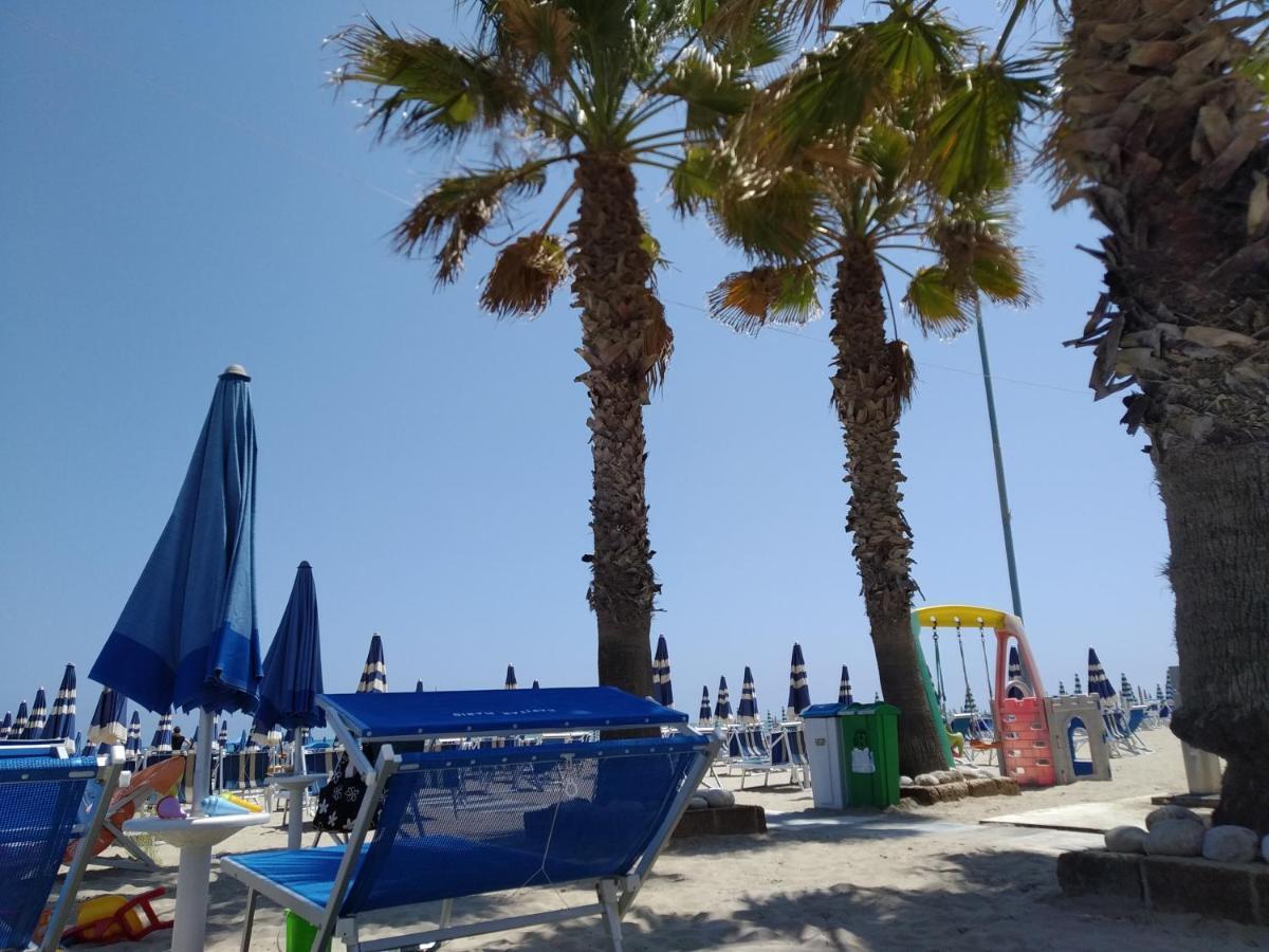 Casa Giardino Apartment San Benedetto del Tronto Bagian luar foto