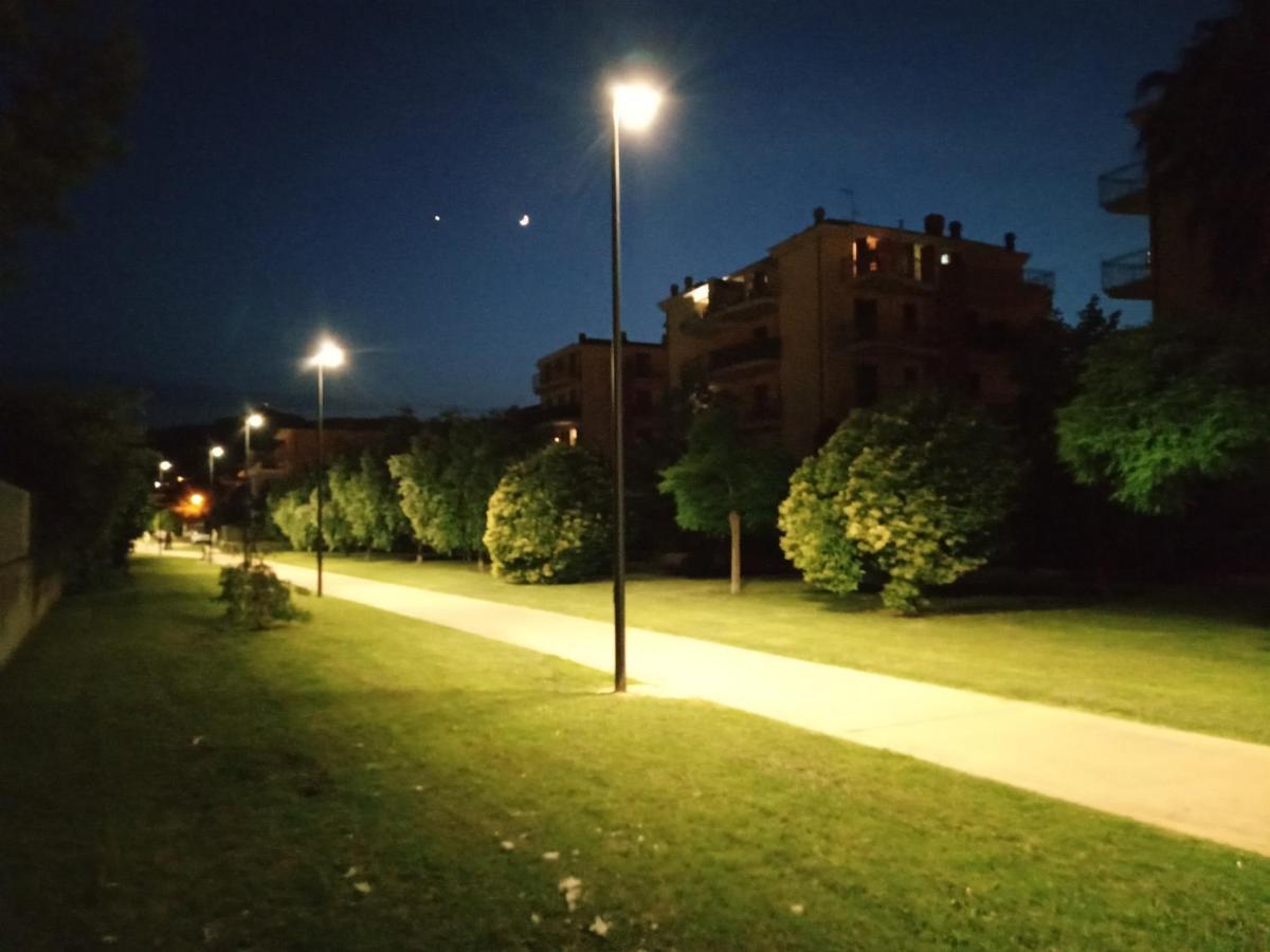 Casa Giardino Apartment San Benedetto del Tronto Bagian luar foto