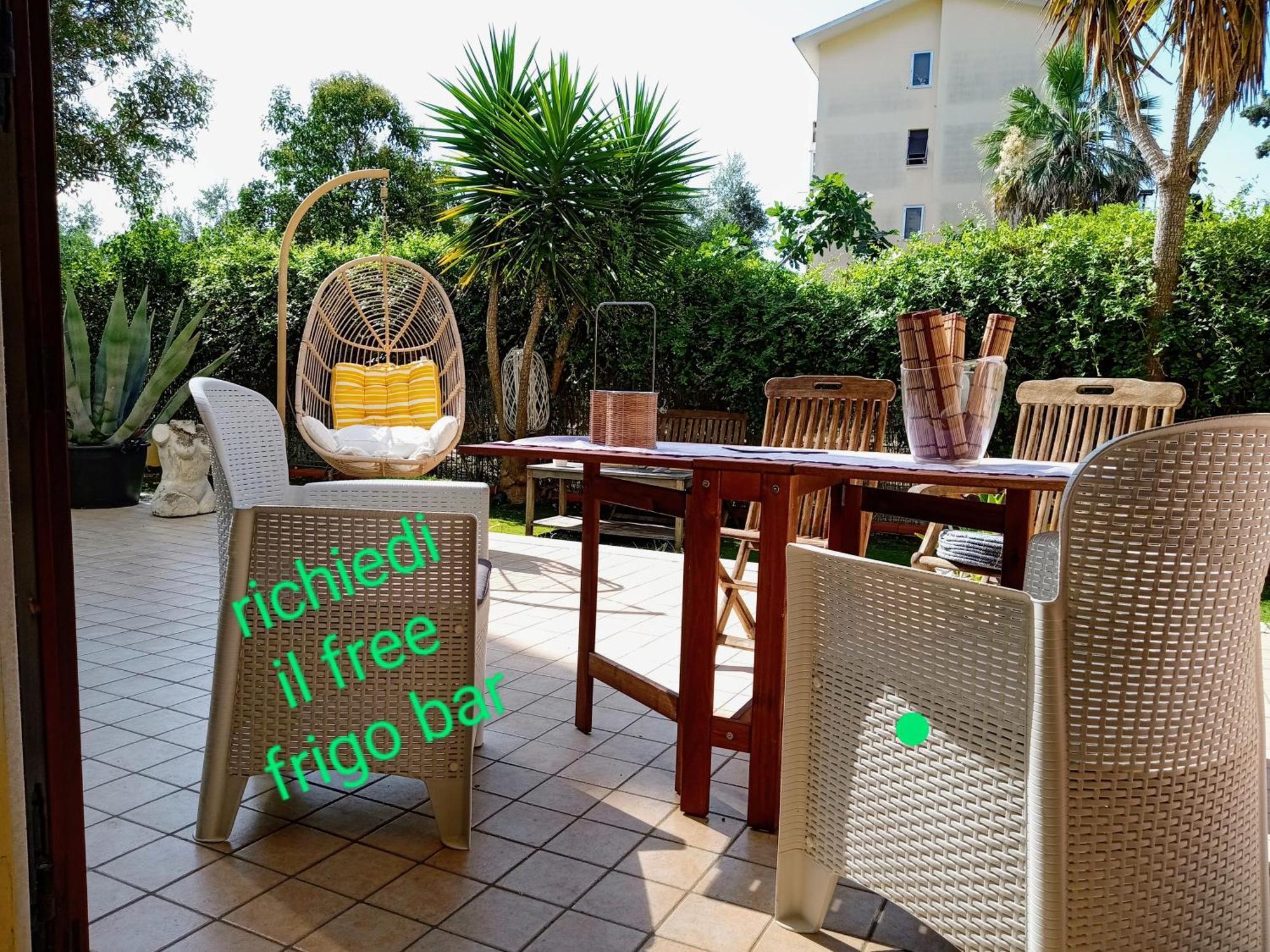 Casa Giardino Apartment San Benedetto del Tronto Bagian luar foto