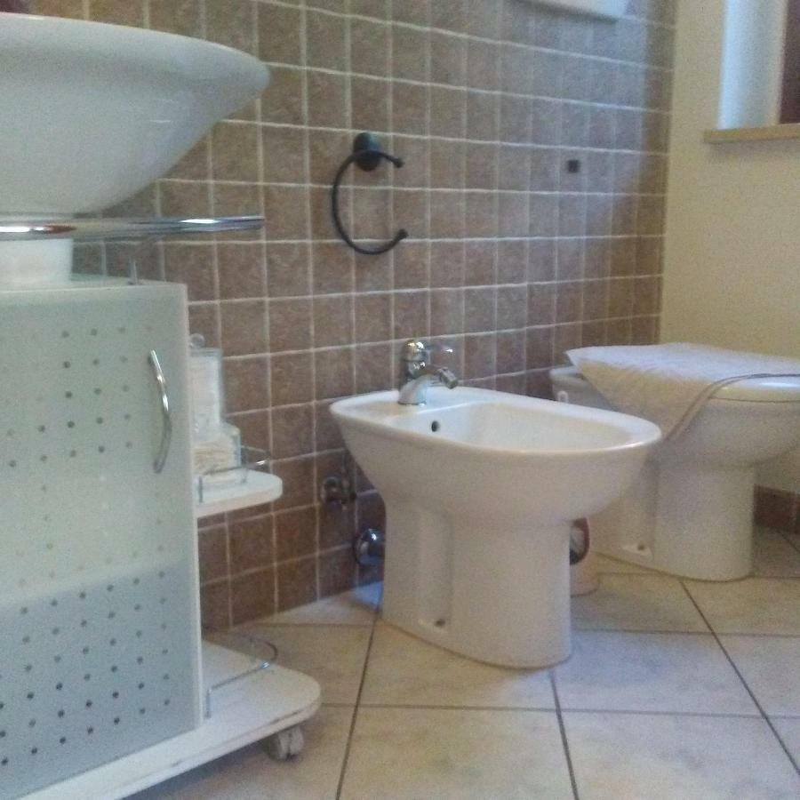 Casa Giardino Apartment San Benedetto del Tronto Bagian luar foto